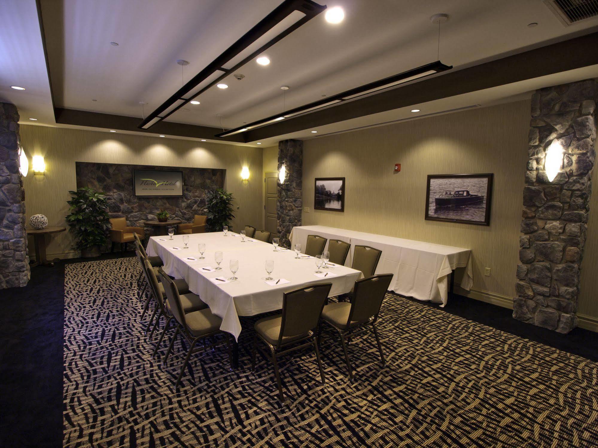 קלייטון 1000 Islands Harbor Hotel מראה חיצוני תמונה